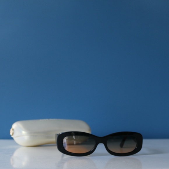 Black Chanel Sunglasses, Authentic with Case main image 5